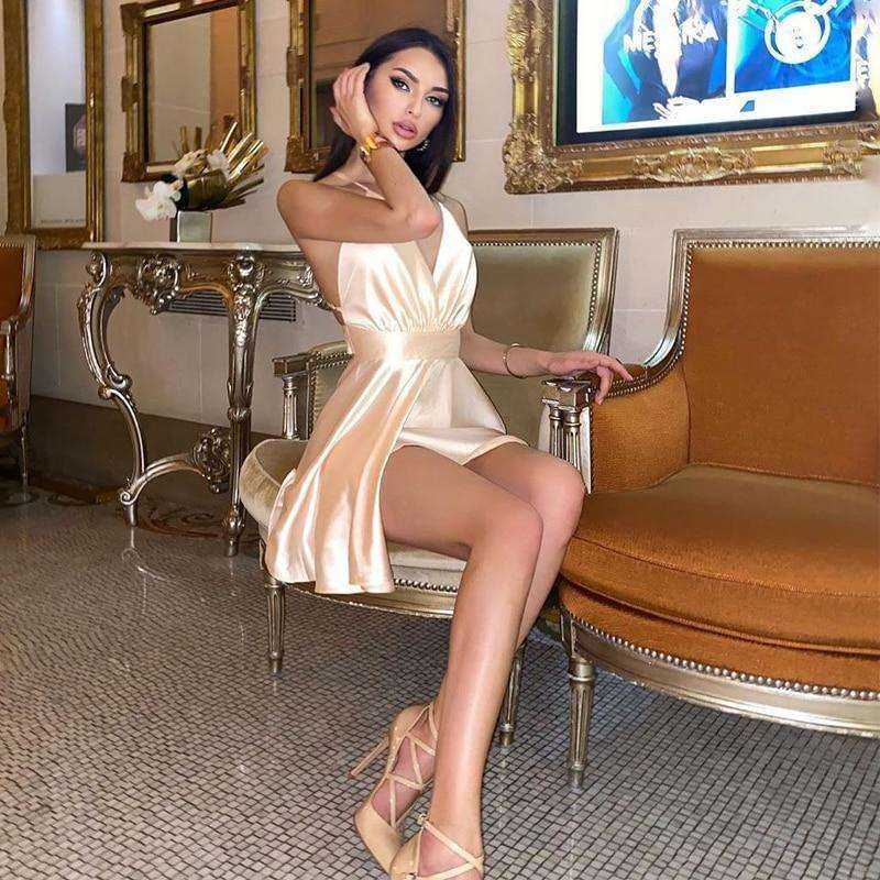 Sleeveless V-neck Sexy Mini Slip Backless Bow Dress
