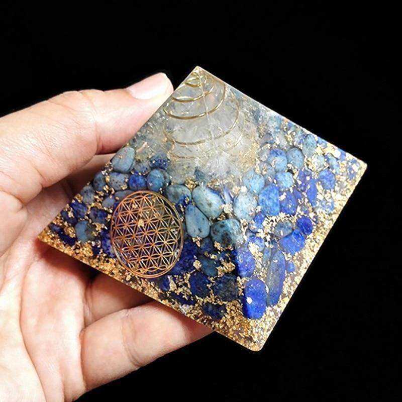 Blue Lapis Awakening Orgonite Crystal Pyramid Vishuddha Chakra Zadkiel (9CM)