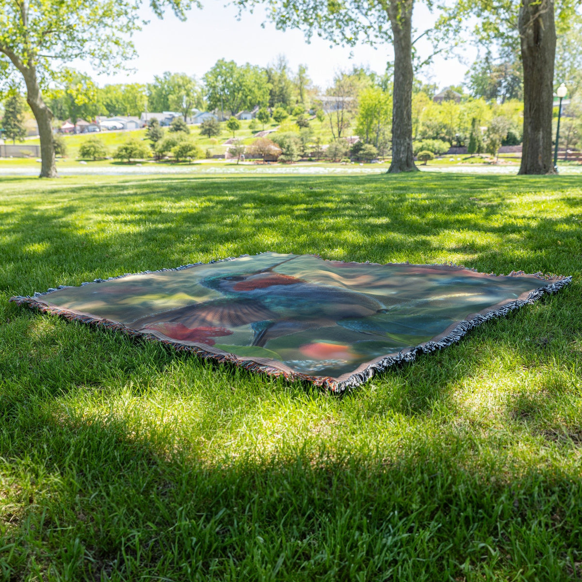 Hummingbird on Enchanting Flower Throw Blanket  Cozy Woven Comfort Blanket with Nature's Grace  Serene Wildlife-Inspired Blanket for Peaceful Spaces - Awakening Righteousness