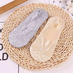 1/2 Pairs Women Girls Lace Flower Short Socks Anti-skid Invisible Ankle Sock Slippers