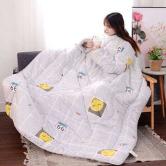 Winter Lazy Quilt With Sleeves