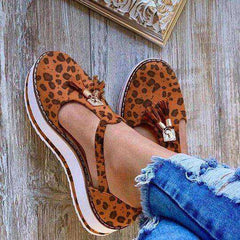 Women Flat Shoes Thick Sole Platform Fringe Spring Tassels