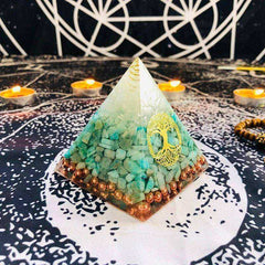 Awakening Orgonite Pyramid Raziel Vishuddha Chakra White Crystal Amazonite