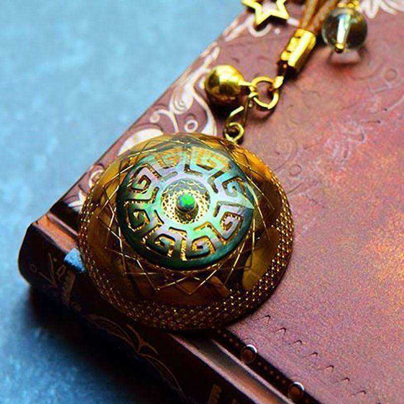 Glamour Awakening Orgonite Crystal Pendant