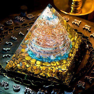 Mind Renewal Awakening Orgonite Crystal Pyramid (13cm)