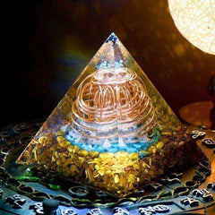 Mind Renewal Awakening Orgonite Crystal Pyramid (13cm)