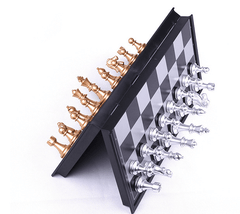 Unique Magnetic Chess Set With High Quality Chessboard