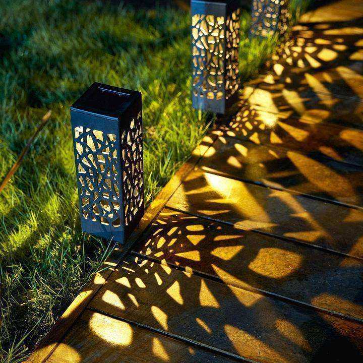 Solar Powered Waterproof Vintage Garden Light